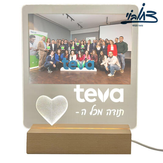 מנורת לד